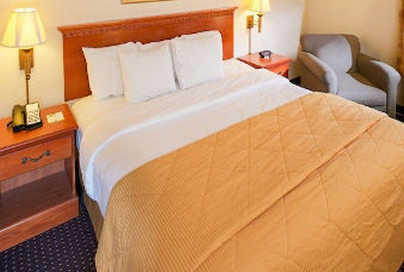 Red Roof Inn & Suites Galloway Exteriér fotografie